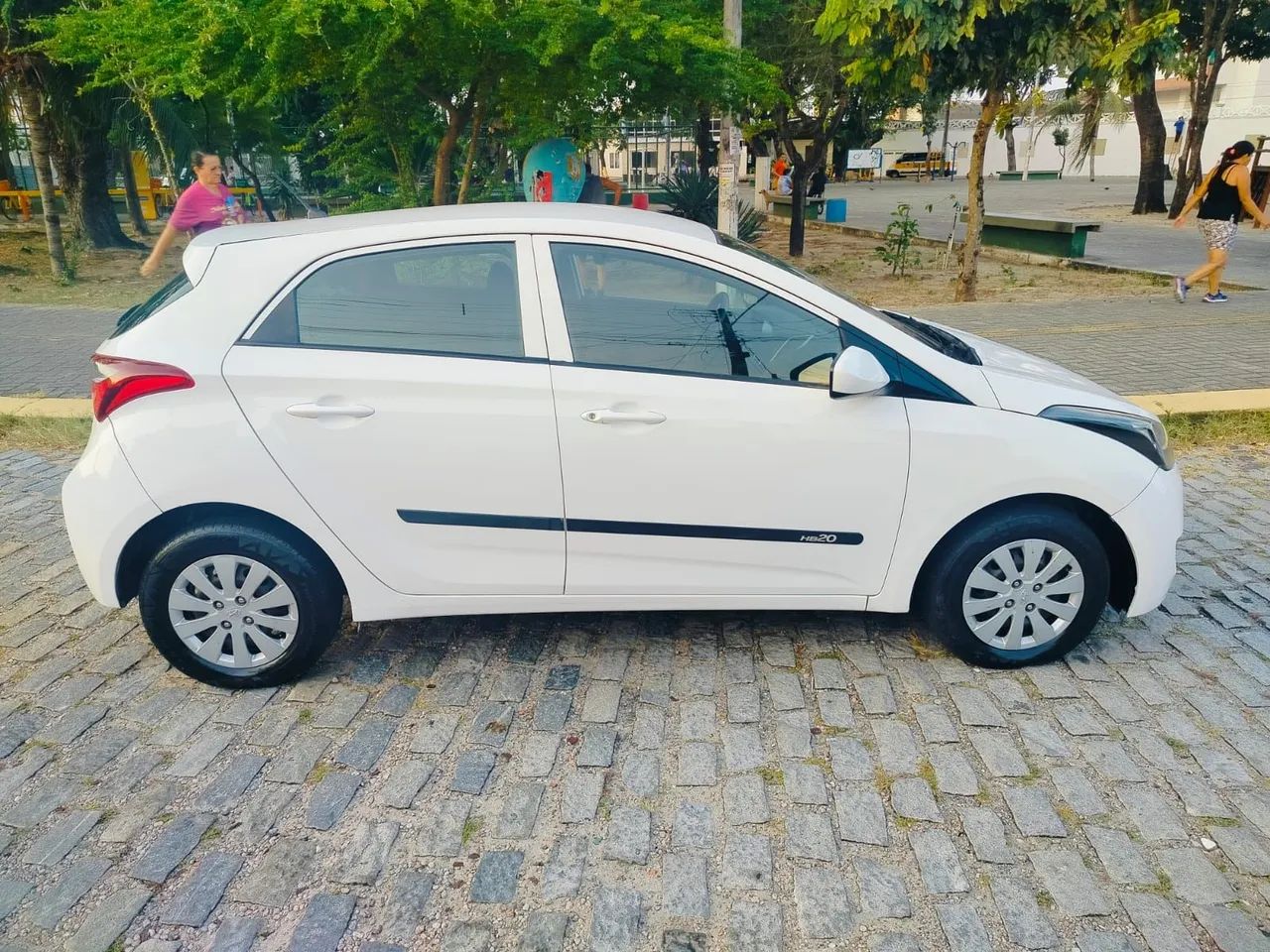 Hyundai Hb20 HB20 Comf./C.Plus/C.Style 1.0 Flex 12V 2015