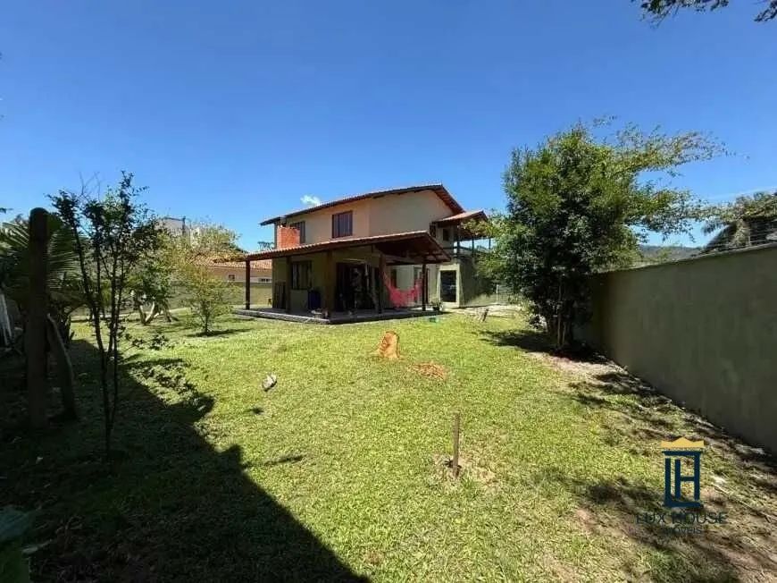 Casa com 5 Quartos à Venda no Bairro Santa Mônica - Foto 2