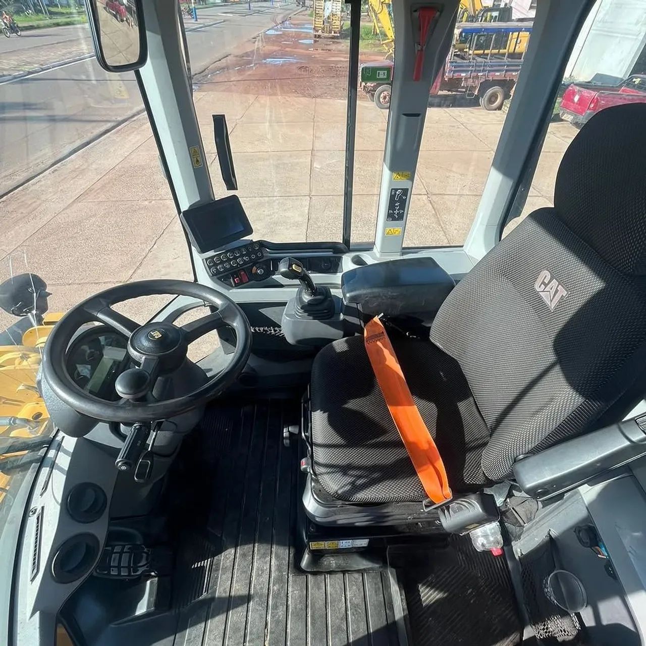 Pá carregadeira 924k  - Foto 4