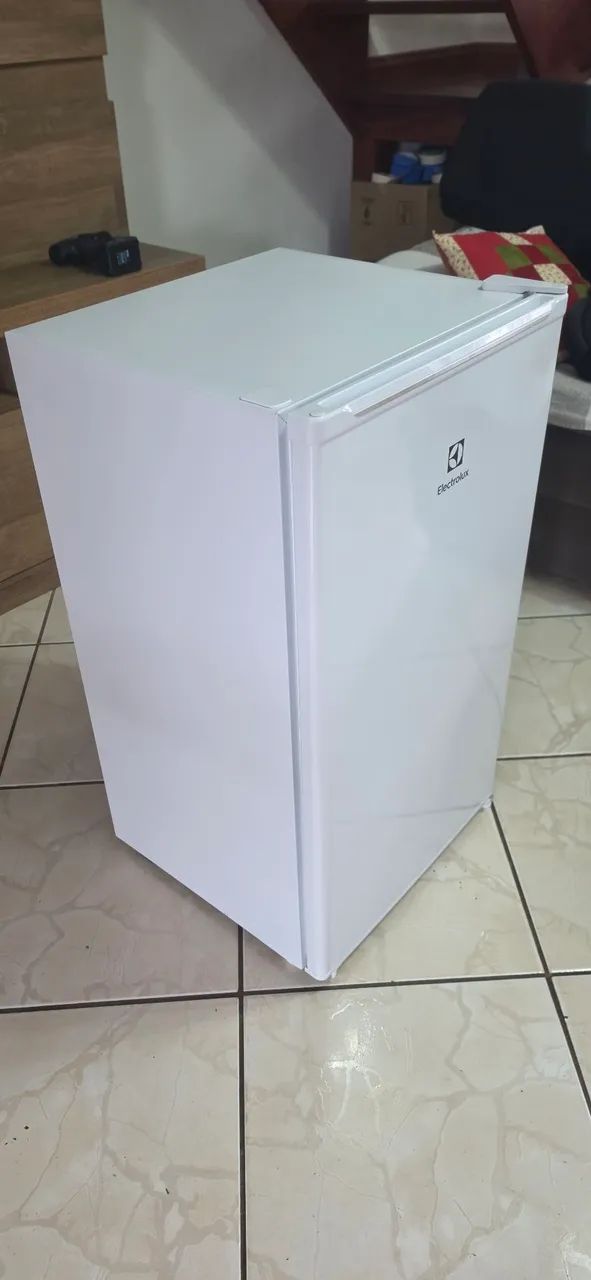 Vendo Frigobar Electrolux 90L
