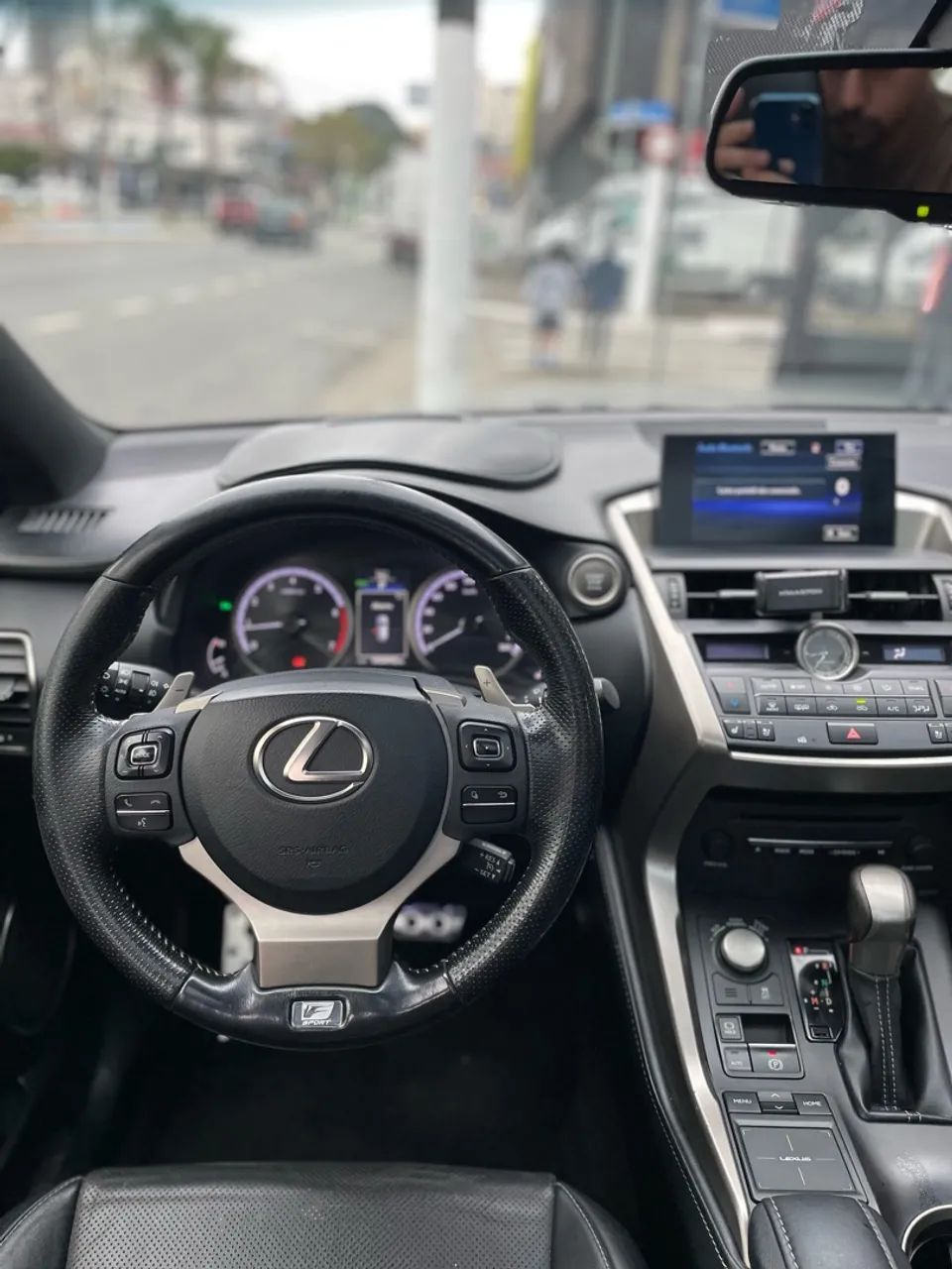 Lexus NX-200t F-sport 2.0 16V 238cv Aut., foto 10 de 12