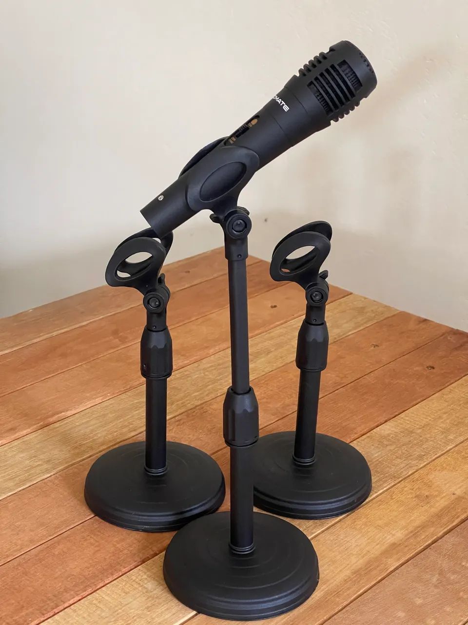 Suporte Pedestal para Microfone de mesa - Foto 3