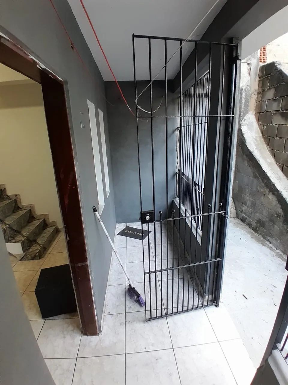VENDE-SE SOBRADO NO JARDIM HEBROM - Foto 5