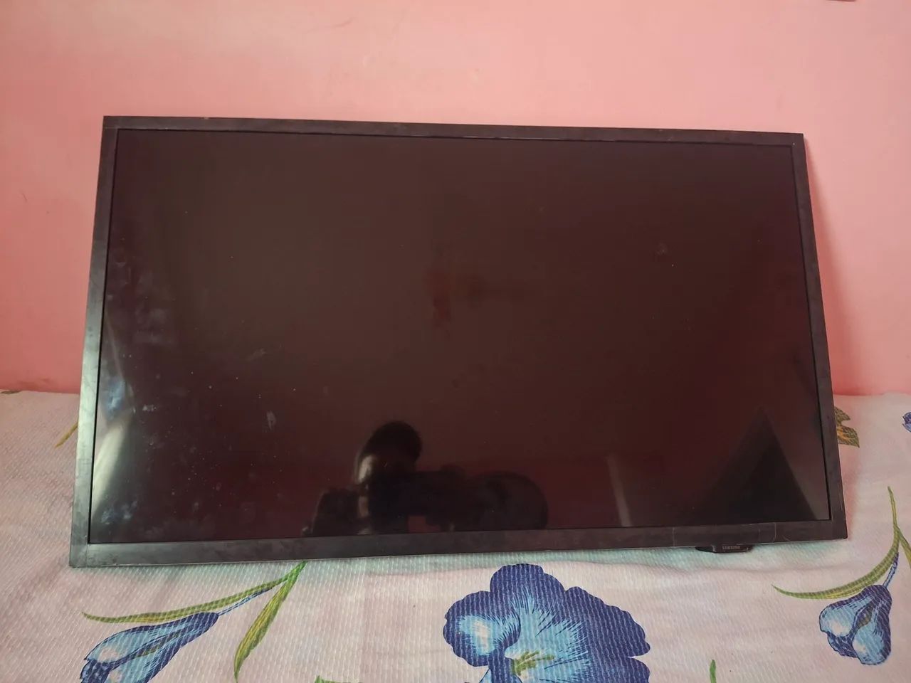 Vendo TV de 32 polegadas com defeito - Foto 2