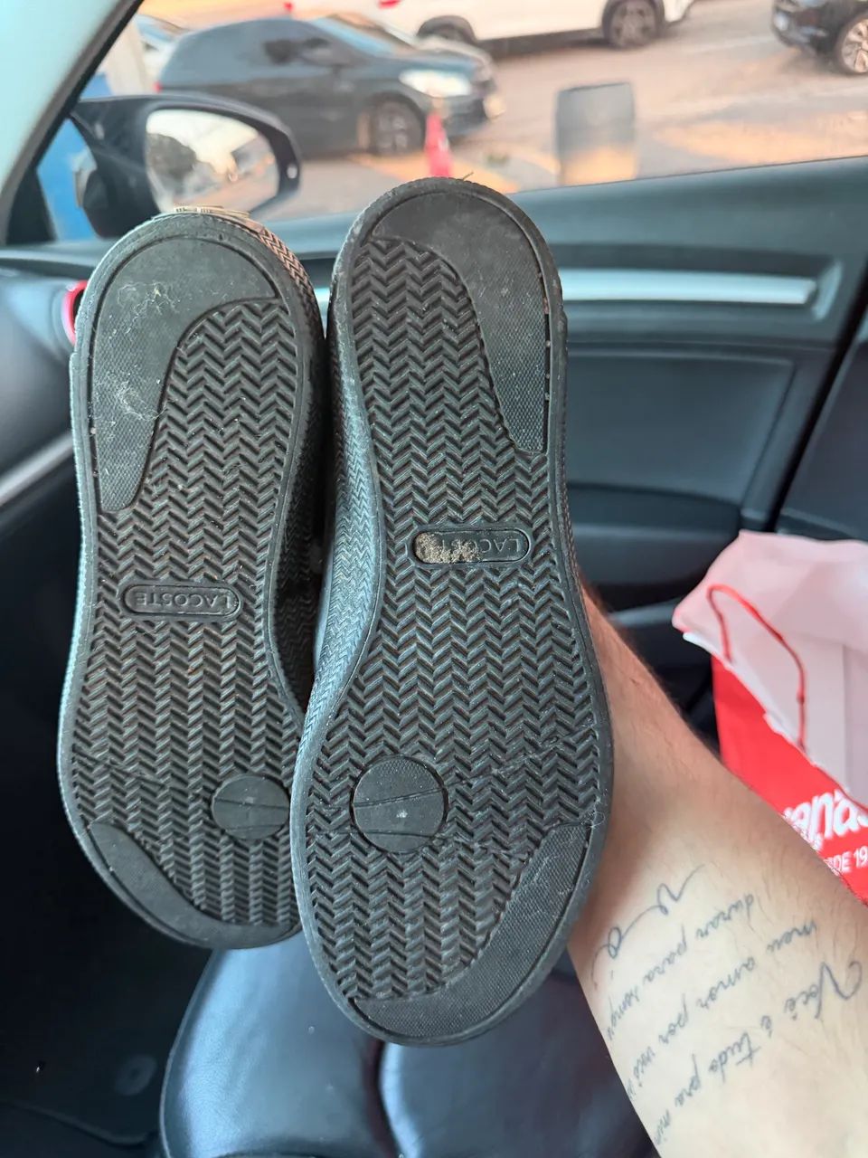 Vendo tênis Lacoste - Foto 3