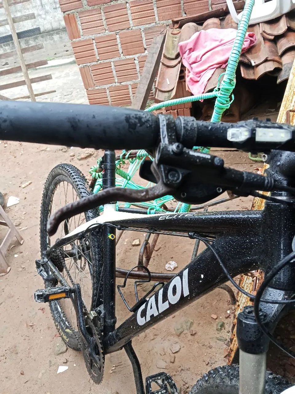 Vendo ou troco bicicleta Caloi elite2D  - Foto 3
