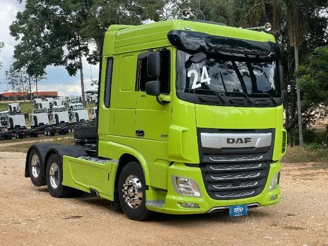 DAF XF 480 6X2 TETO BAIXO ANO 2024 COM 180 MIL KM COM RODAS DE ALUMINIO + KIT DEFLETOR DE  - Foto 3