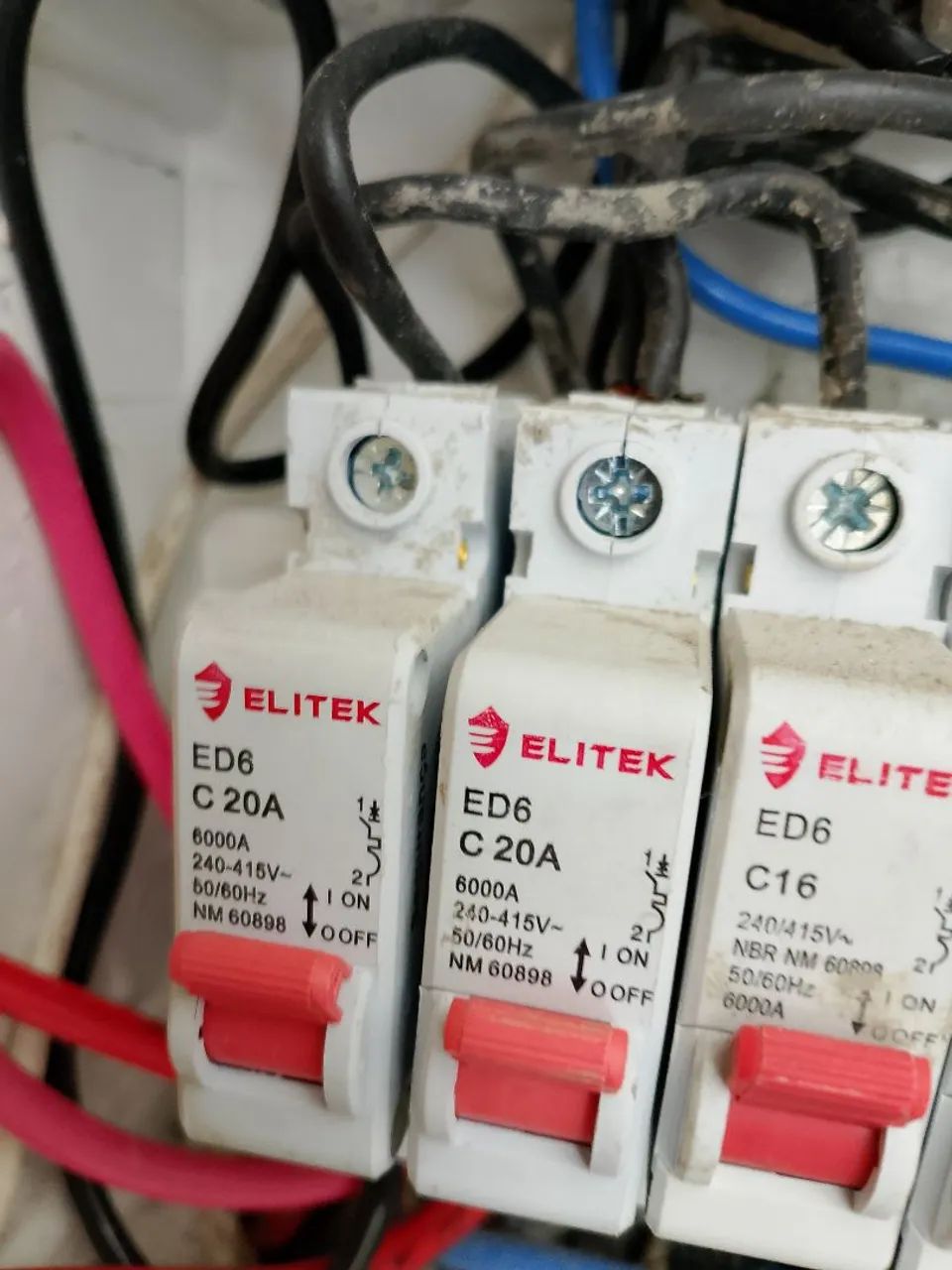eletricista Predial  - Foto 4