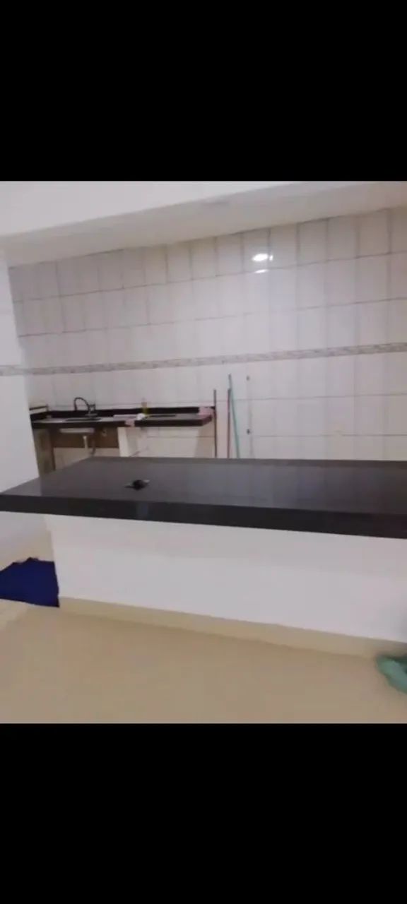 Alugo barracão grande três quartos sendo um suite  - Foto 3