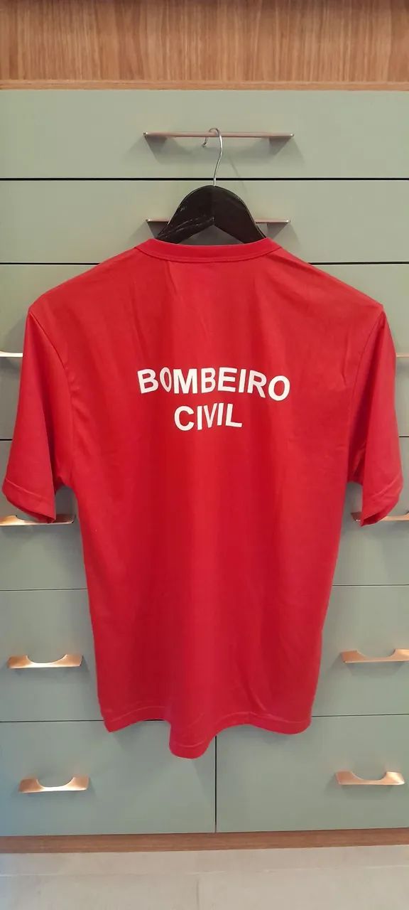 Uniforme de bombeiro civil, calça e camiseta tamanhos 40 e P