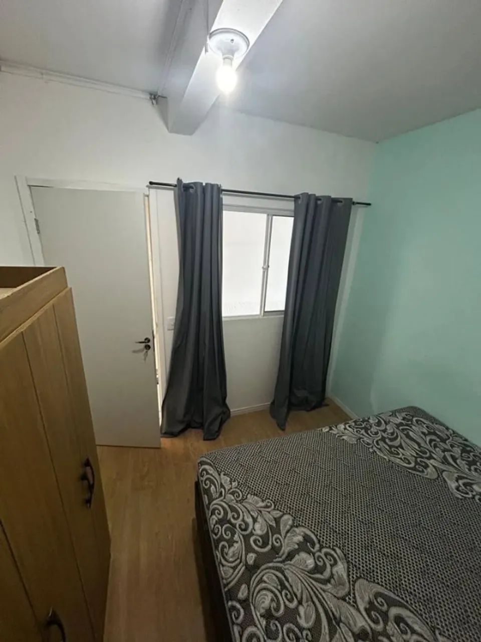 Quarto Individual no Itacorubi ( 1100 R$ )