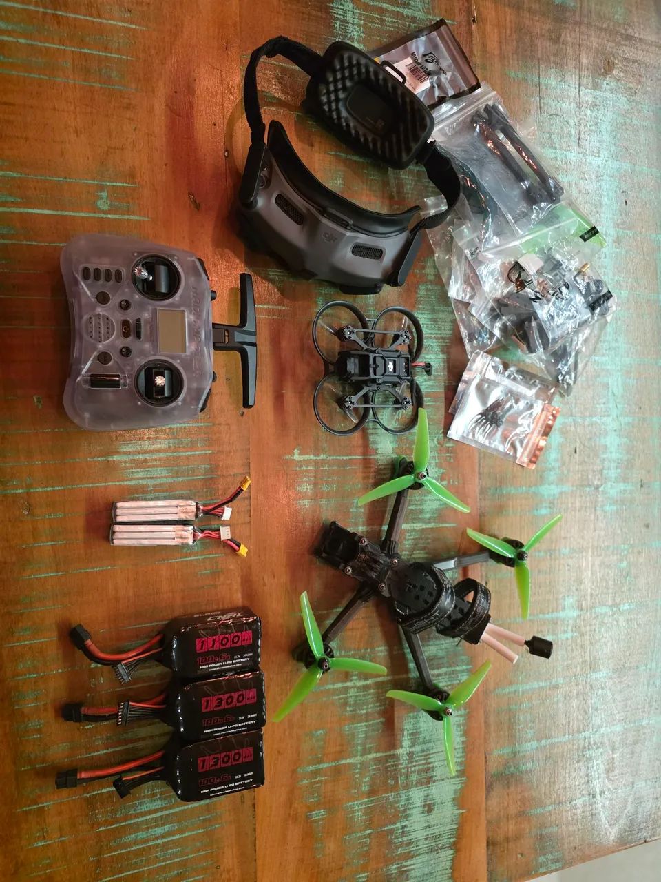 Kit drone FPV completo (OPORTUNIDADE)