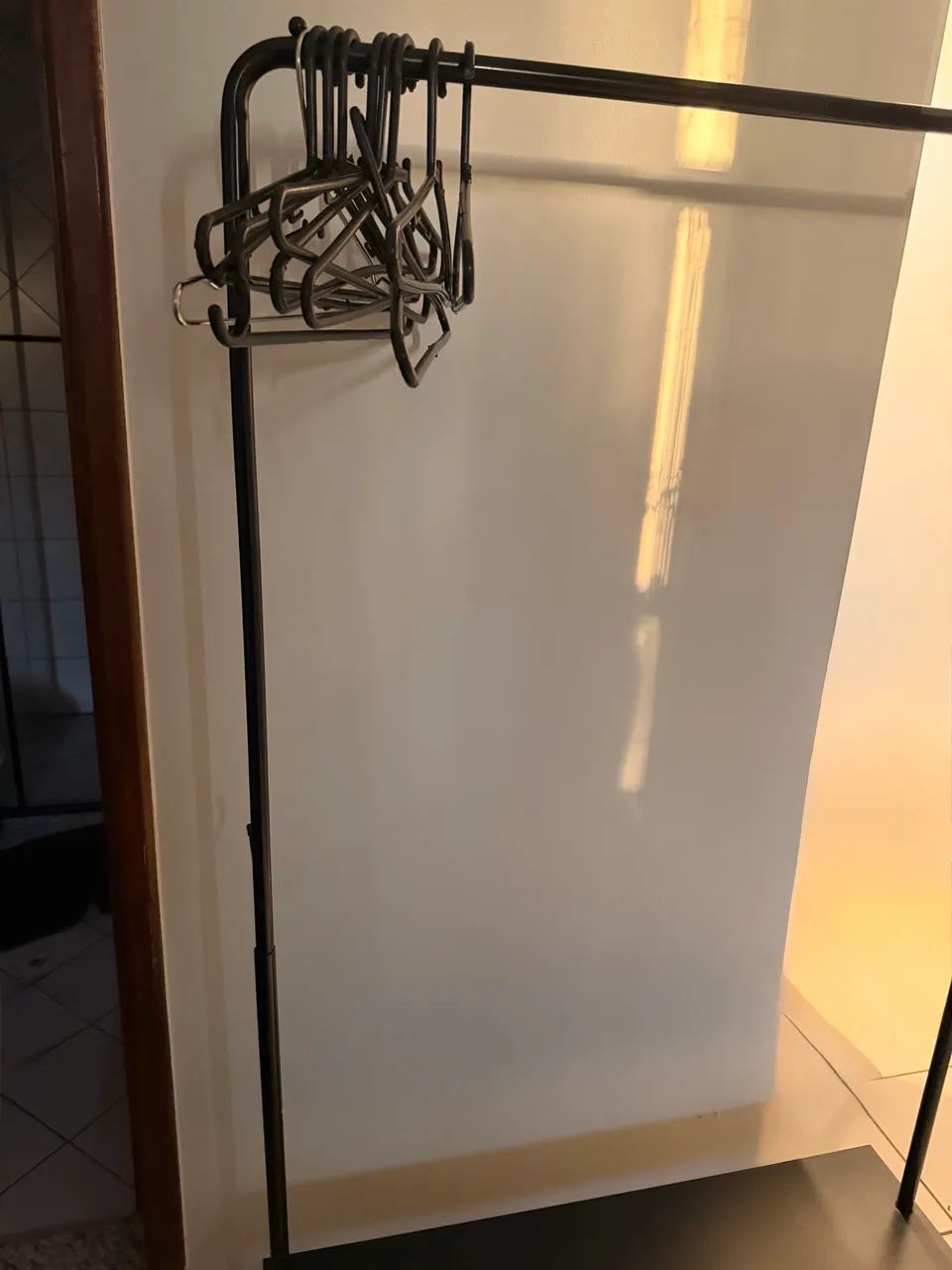 ARARA DE ROUPAS - Foto 2