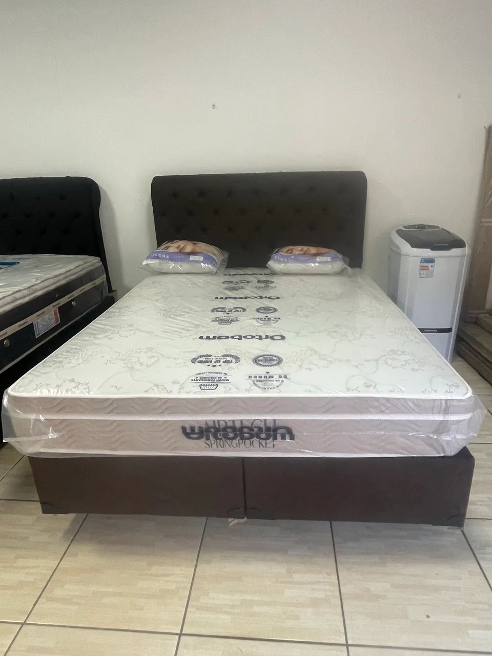 Colchão Artch da Ortobom. Queem Size. Mais box 