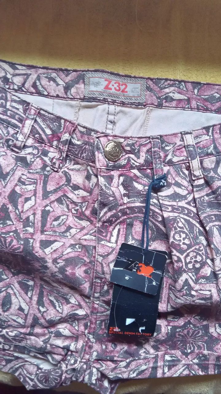 SHORTS DE SARJA ESTAMPADO  - Foto 2