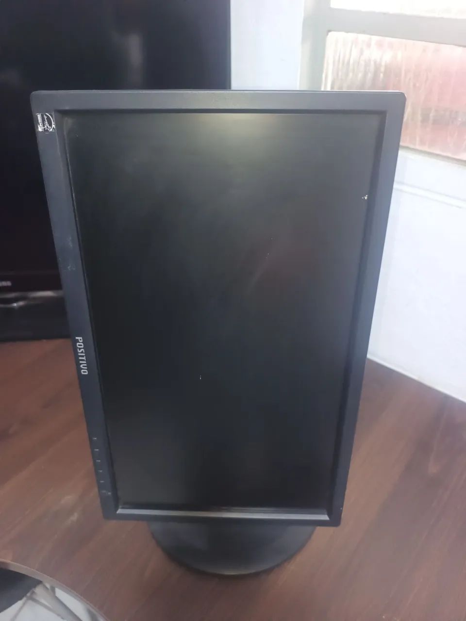 Monitor positivo que 19polegadas