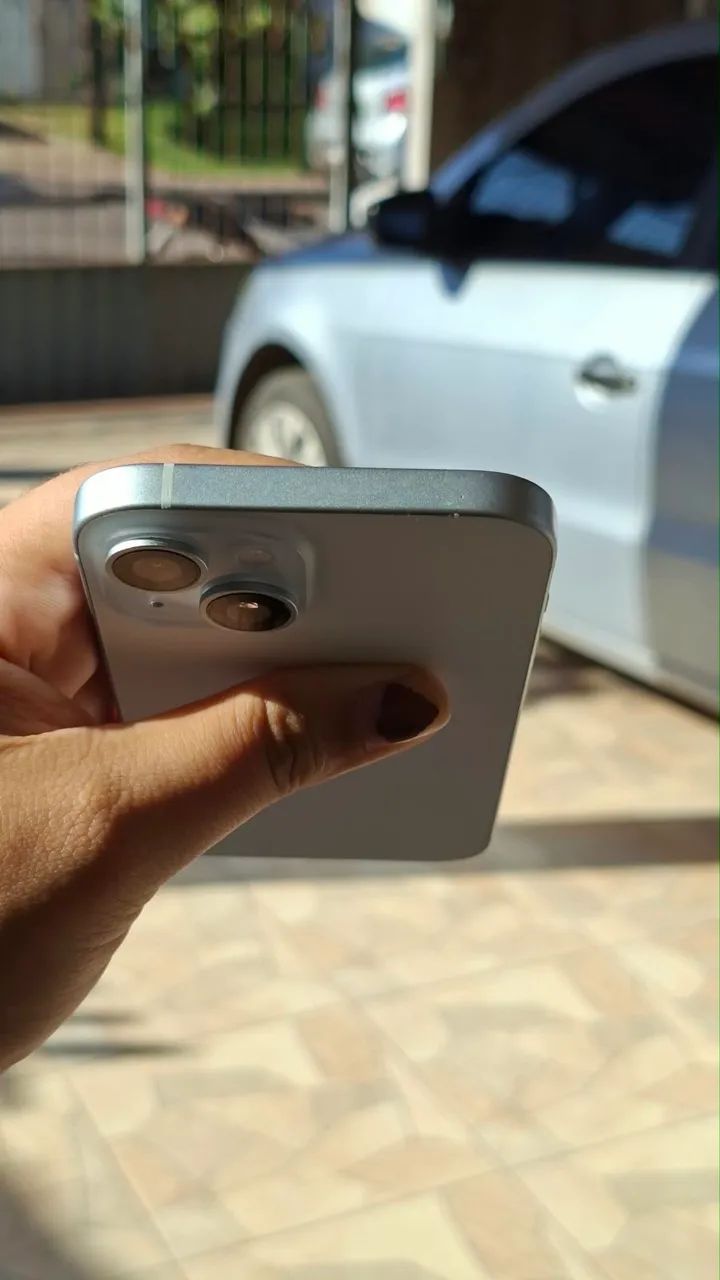 iPhone 15 semi novo  - Foto 3