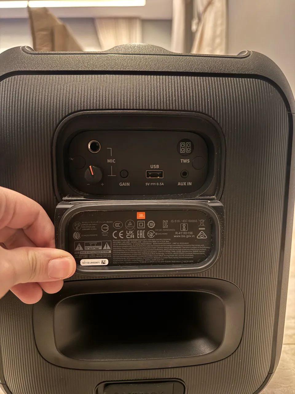 JBL PARTYBOX ENCORE ESSENTIAL - Foto 4