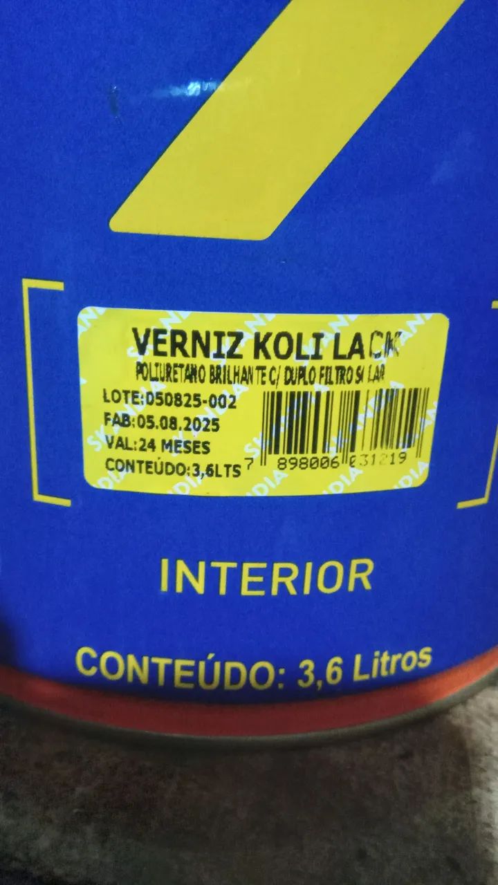Lata de verniz 3,6litros  - Foto 2