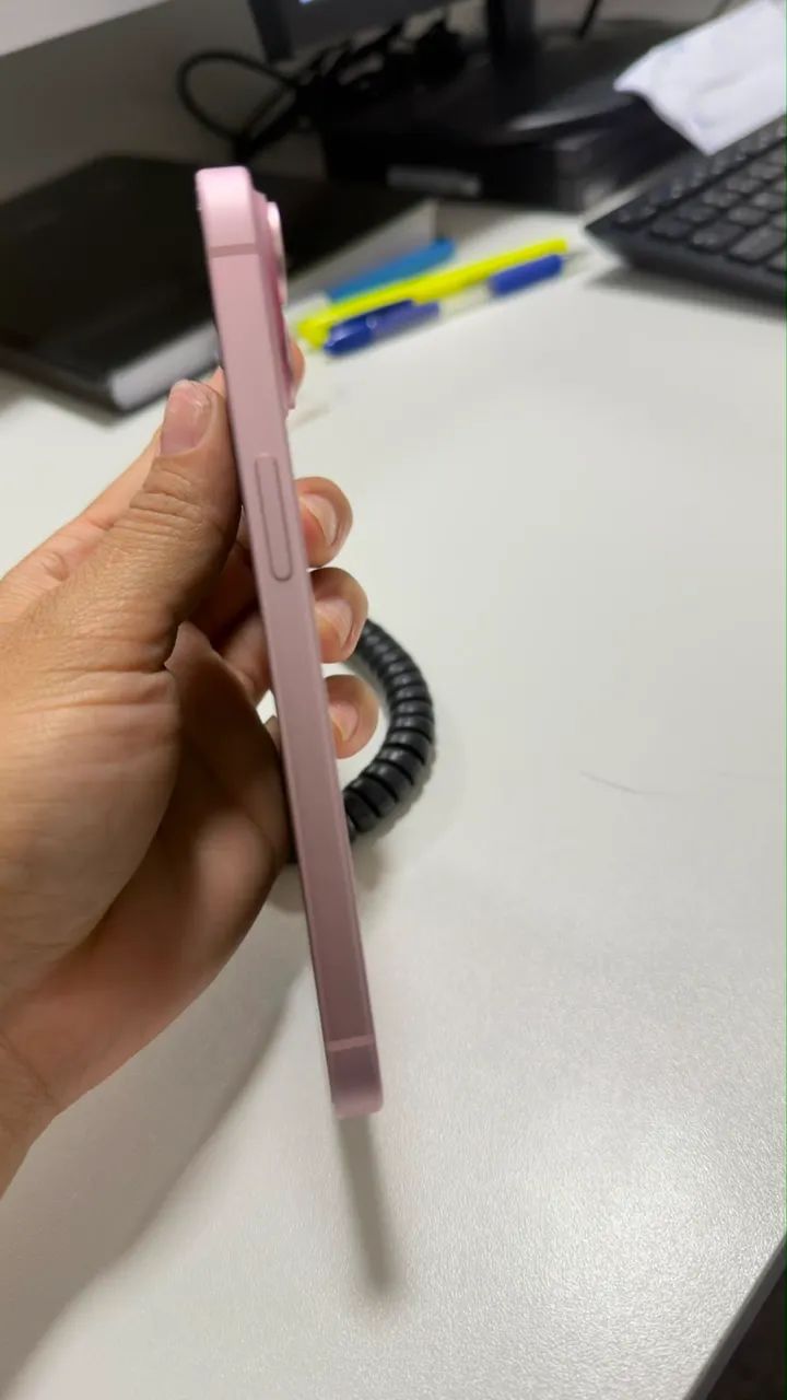 iPhone 15 rosa - Foto 2