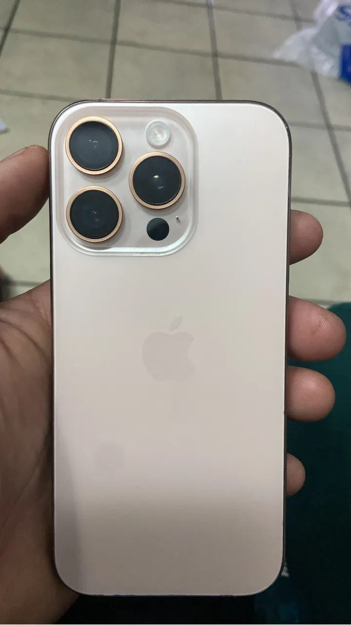 iPhone 16 pro  - Foto 3