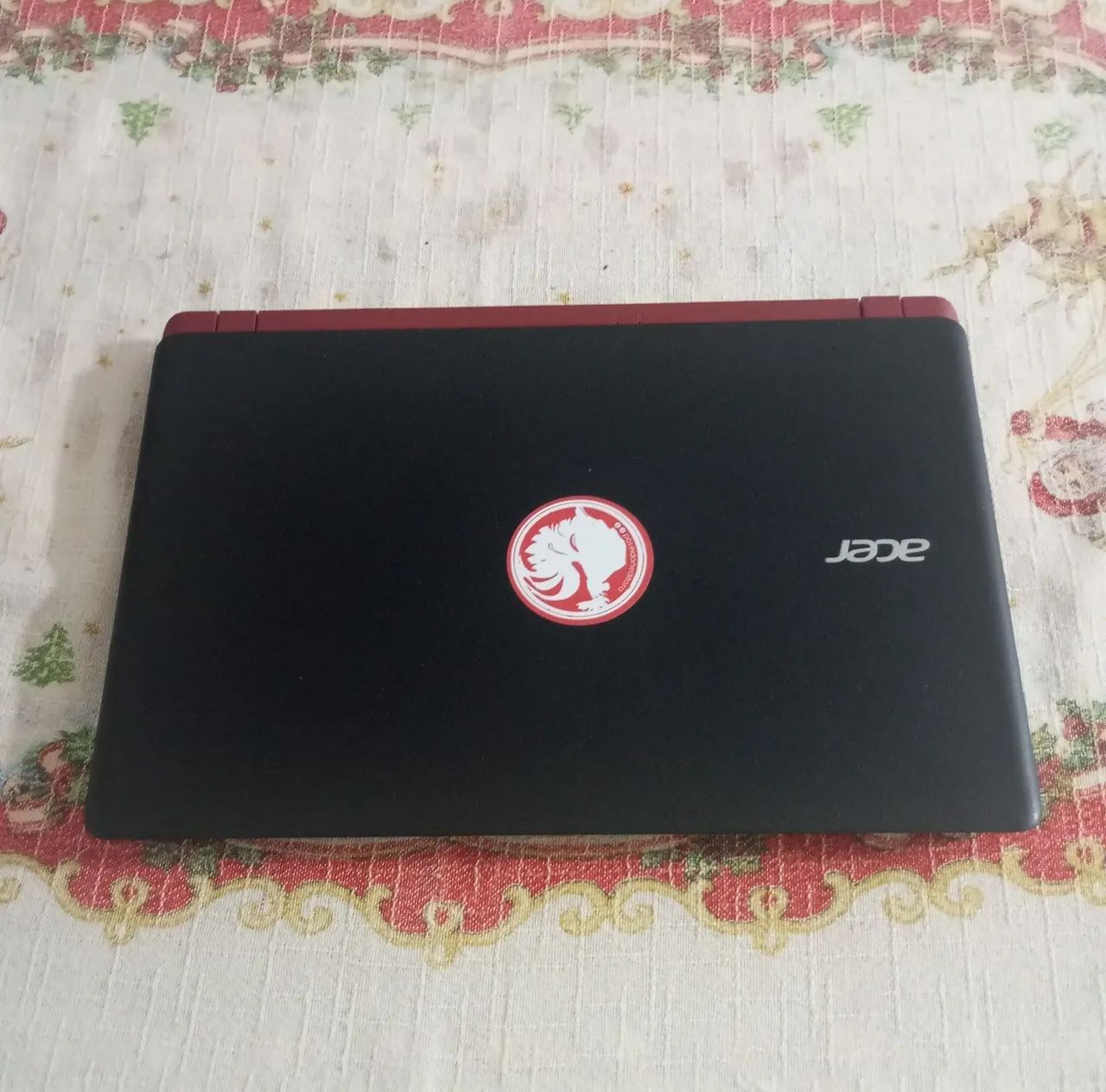Notebook Acer Aspire ES1-572  - Foto 2