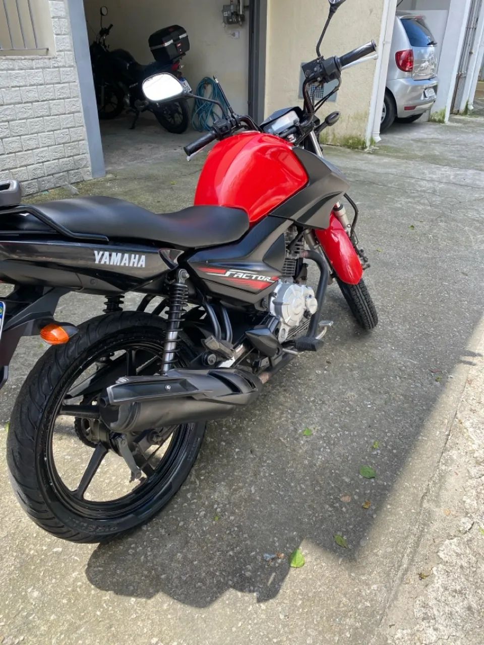 Yamaha YBR 125 Factor E 2016 - Foto 2