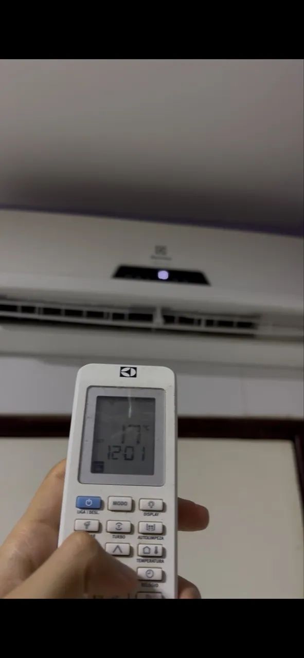 Ar Condicionado Split Electrolux 220V Funcionando - Foto 2