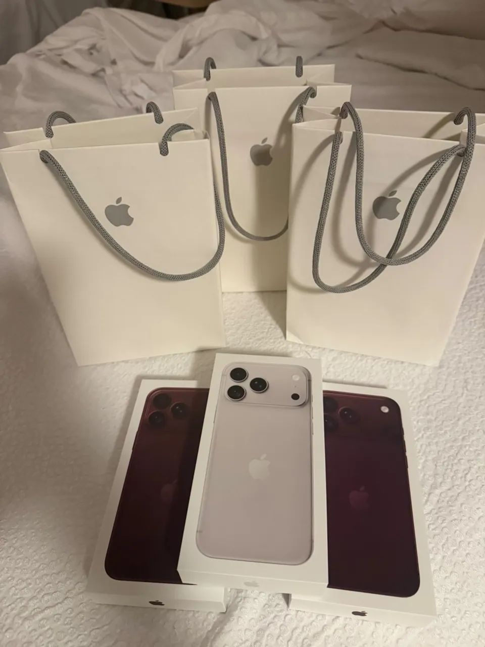 iPhone 18 Pro Max 256g Burgundy 