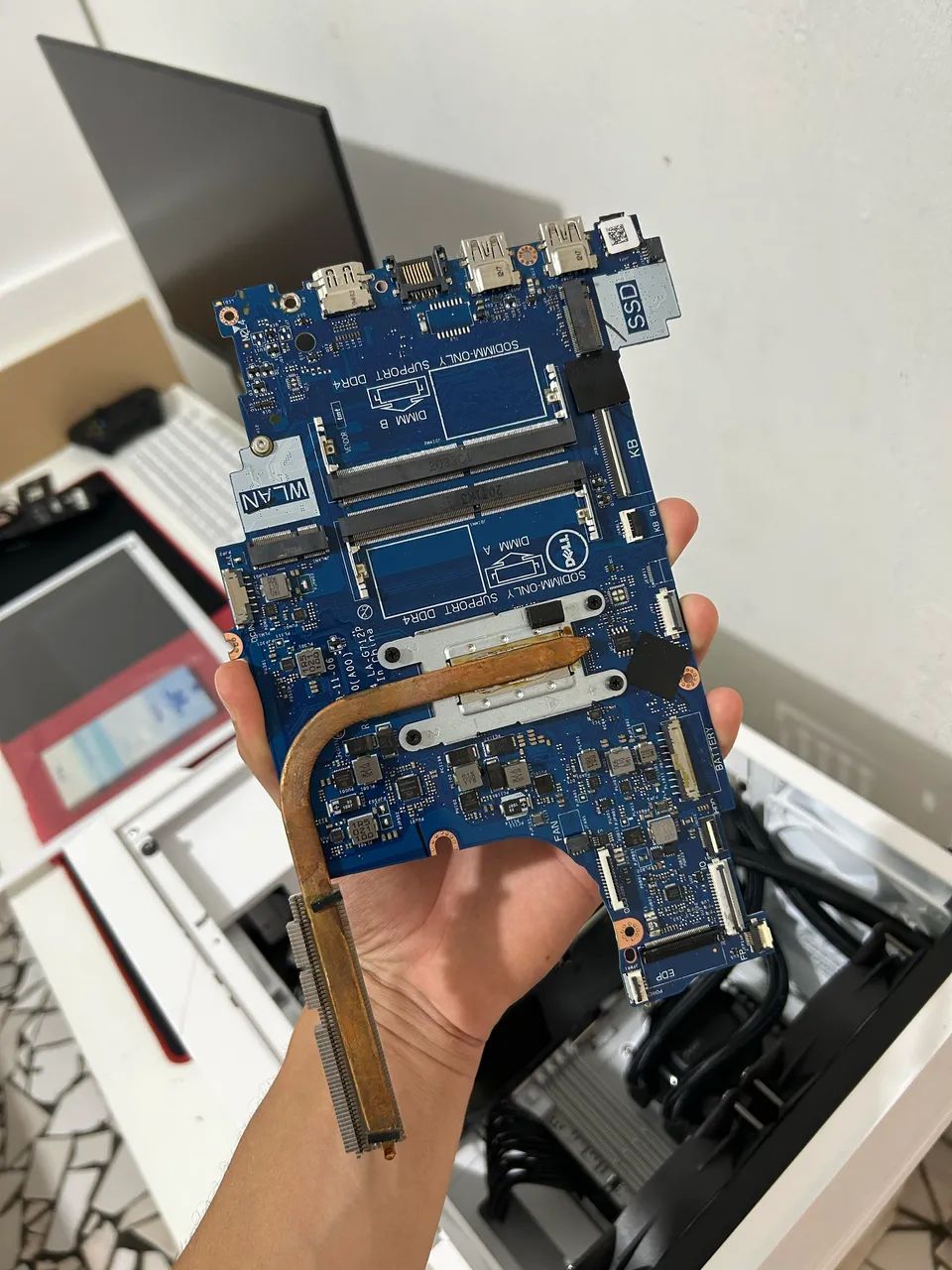 Placa mãe + processador Funcional Dell inspiron 15 Modelo p75f