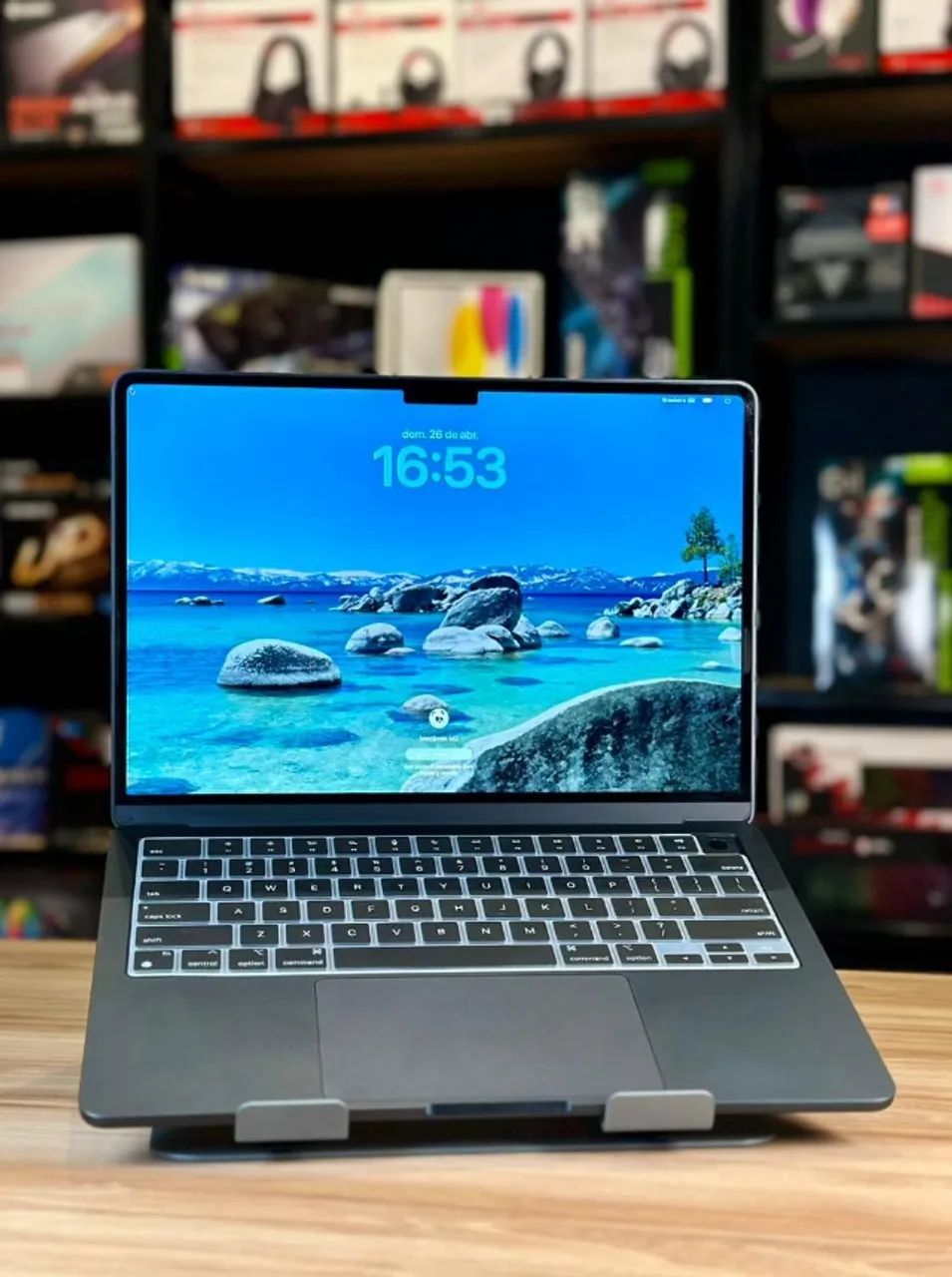 Macbook air m2 Tela de 13,6 16gb 256ssd 100 ciclos (Loja Física