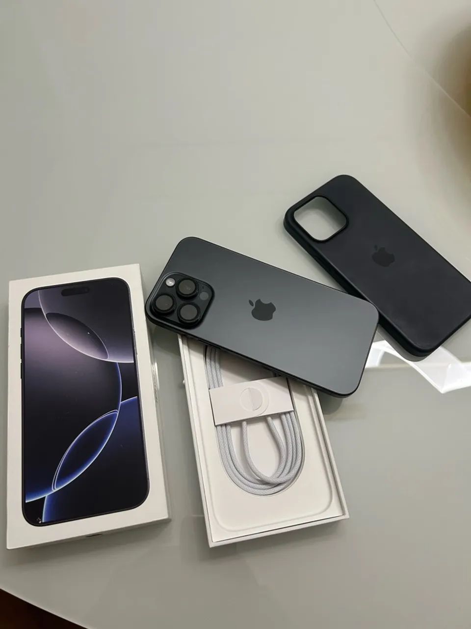 iPhone 16 pro Max com garantia Apple 