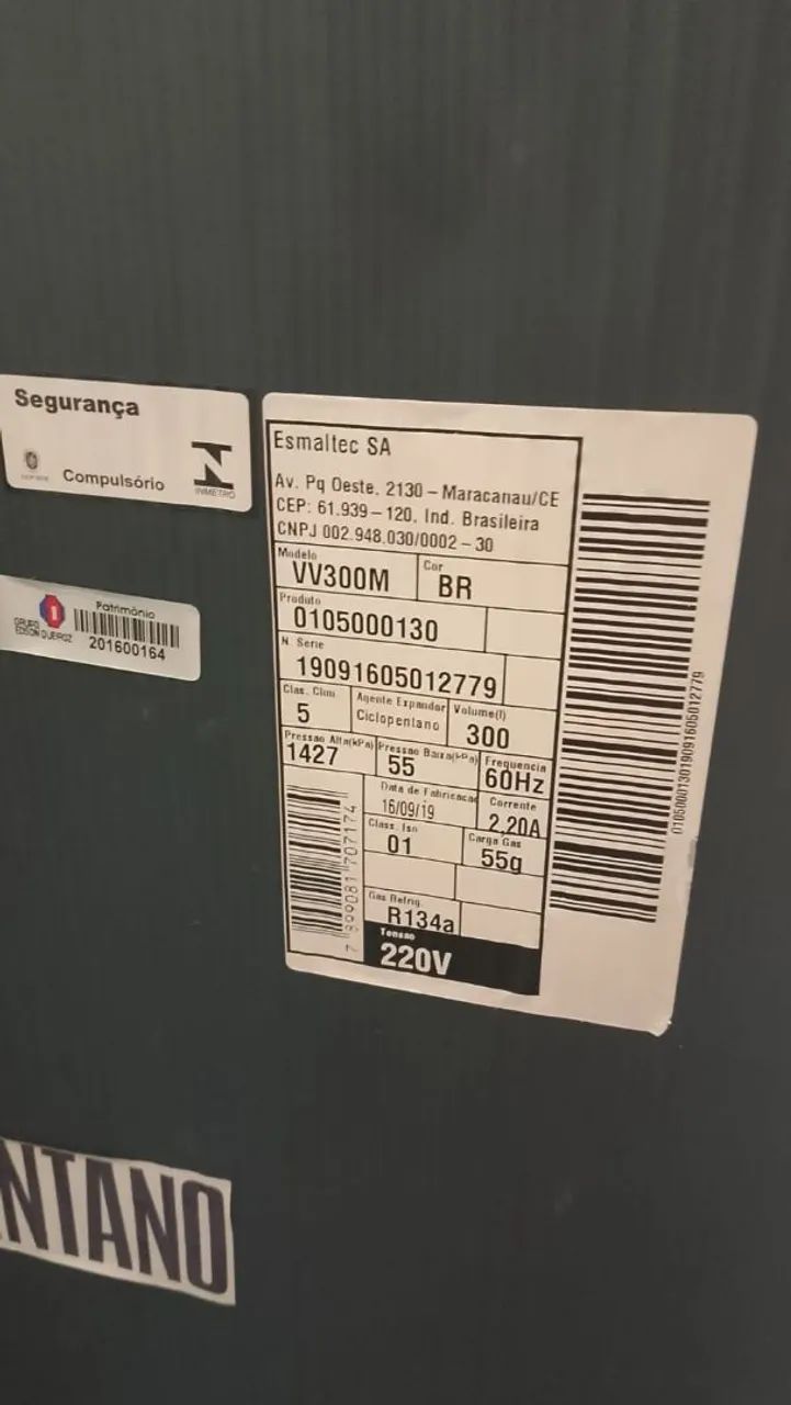 Expositor Freezer - Geladeiras e Freezers - IAPI, Salvador