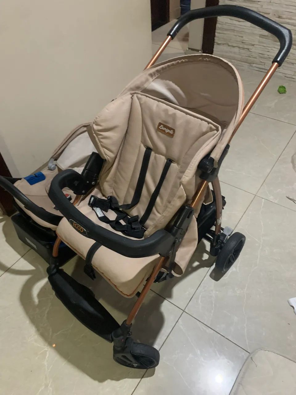 Carrinho de bebê + bebê conforto  - Foto 5