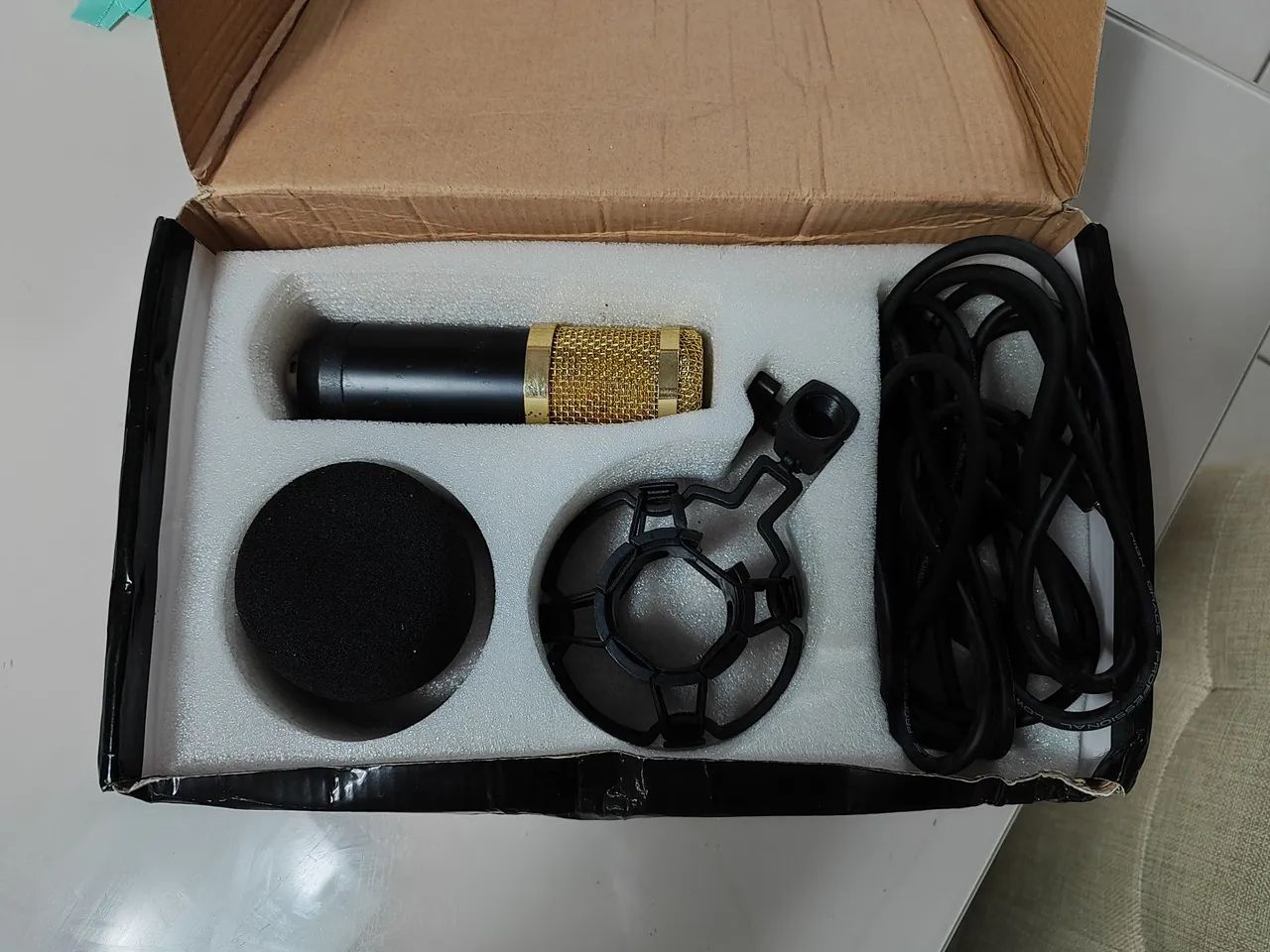 Microfone de Studio 440254795403110403