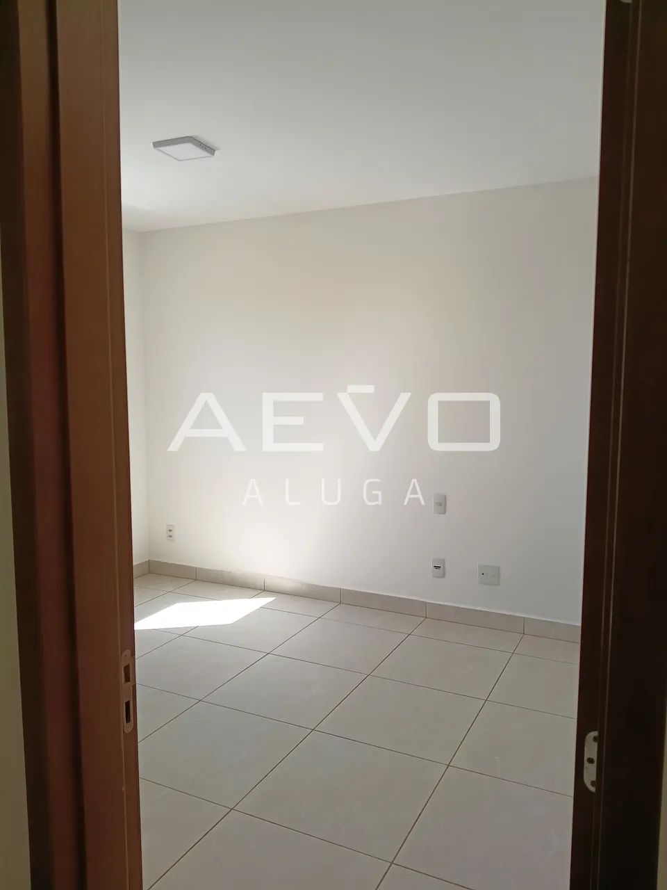 LA VITTA RESDIENCE DE 03 QUARTOS, SANTA GENOVEVA. - Foto 3