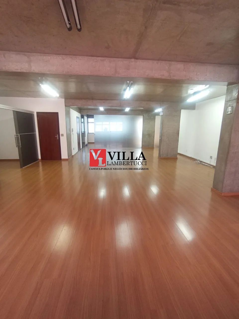 Ótimo andar comercial com 115m² no Centro - Foto 2