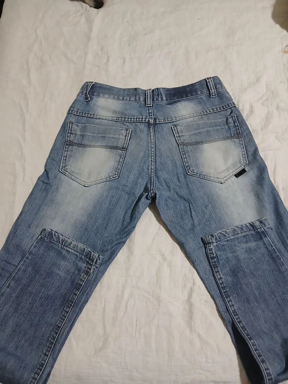 CALÇA JEANS LACOST NUM 40 EM BOAS CONDIÇÕES  - Foto 3