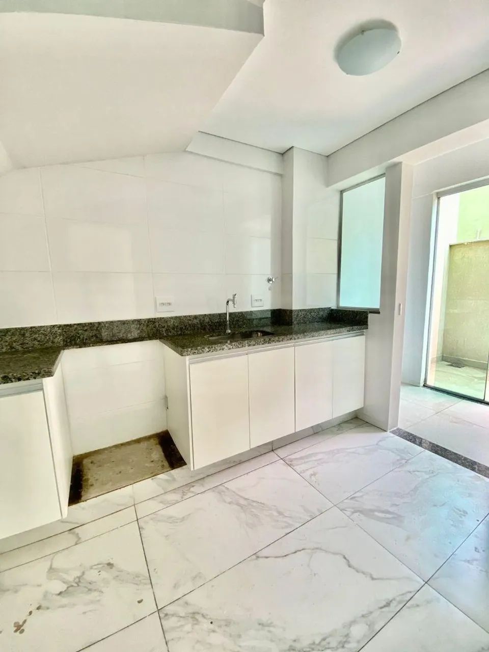 Casa Duplex com 02 quartos para locação, 80m² - Foto 4