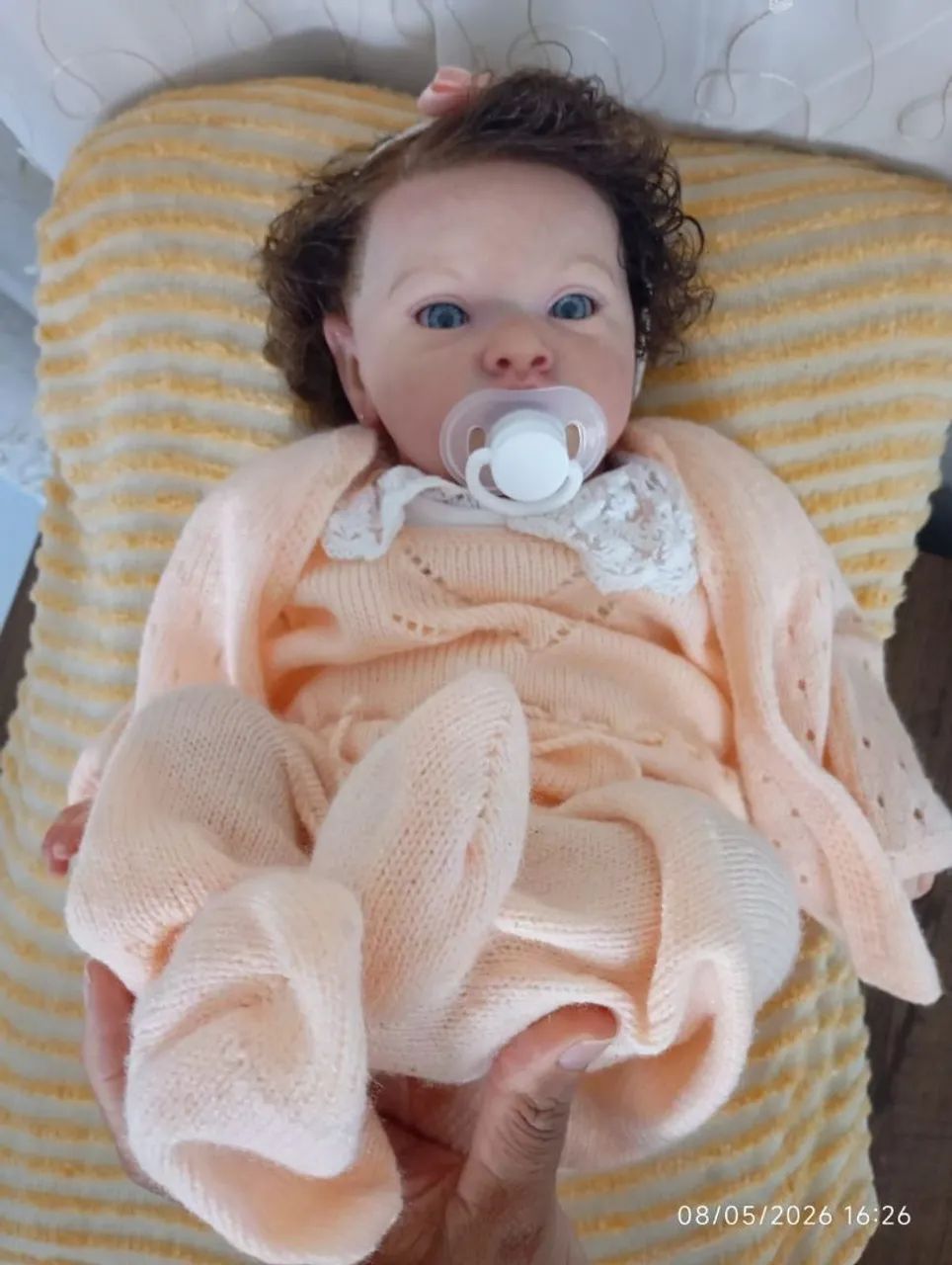 Boneca reborn nova baixei preciso vender urgente  - Foto 3