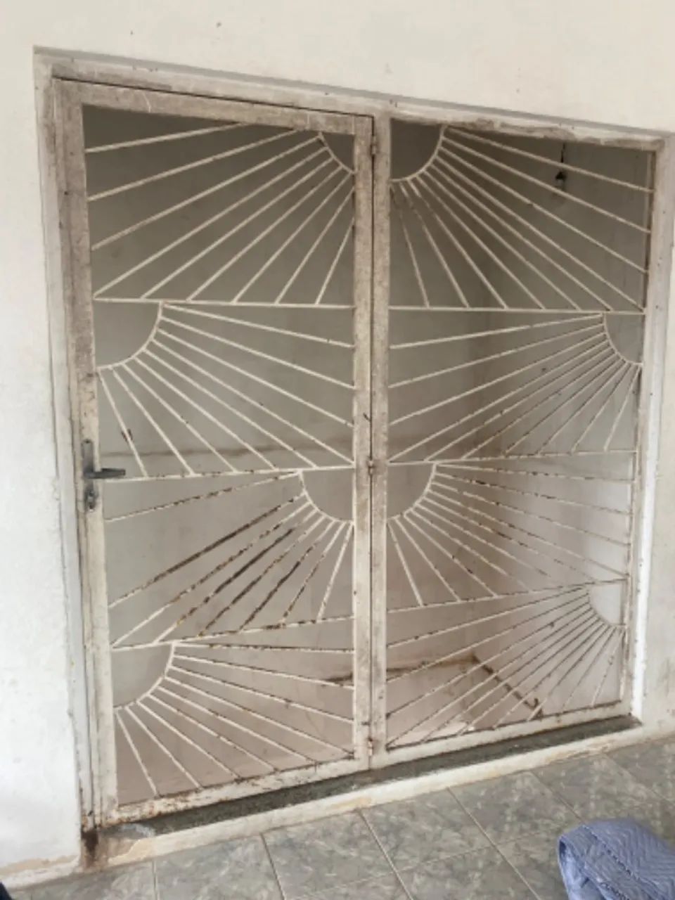Porta de ferro 