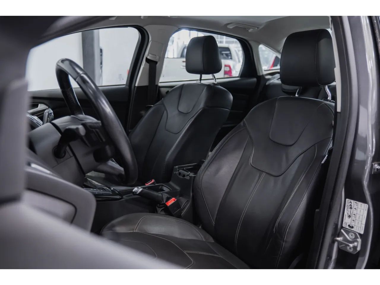 Ford Focus Fastback Tit./t.plus 2.0 Flex Aut. 2018 - Foto 5