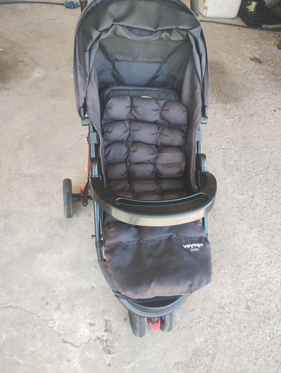 Carrinho de bebê e bebê conforto  - Foto 3