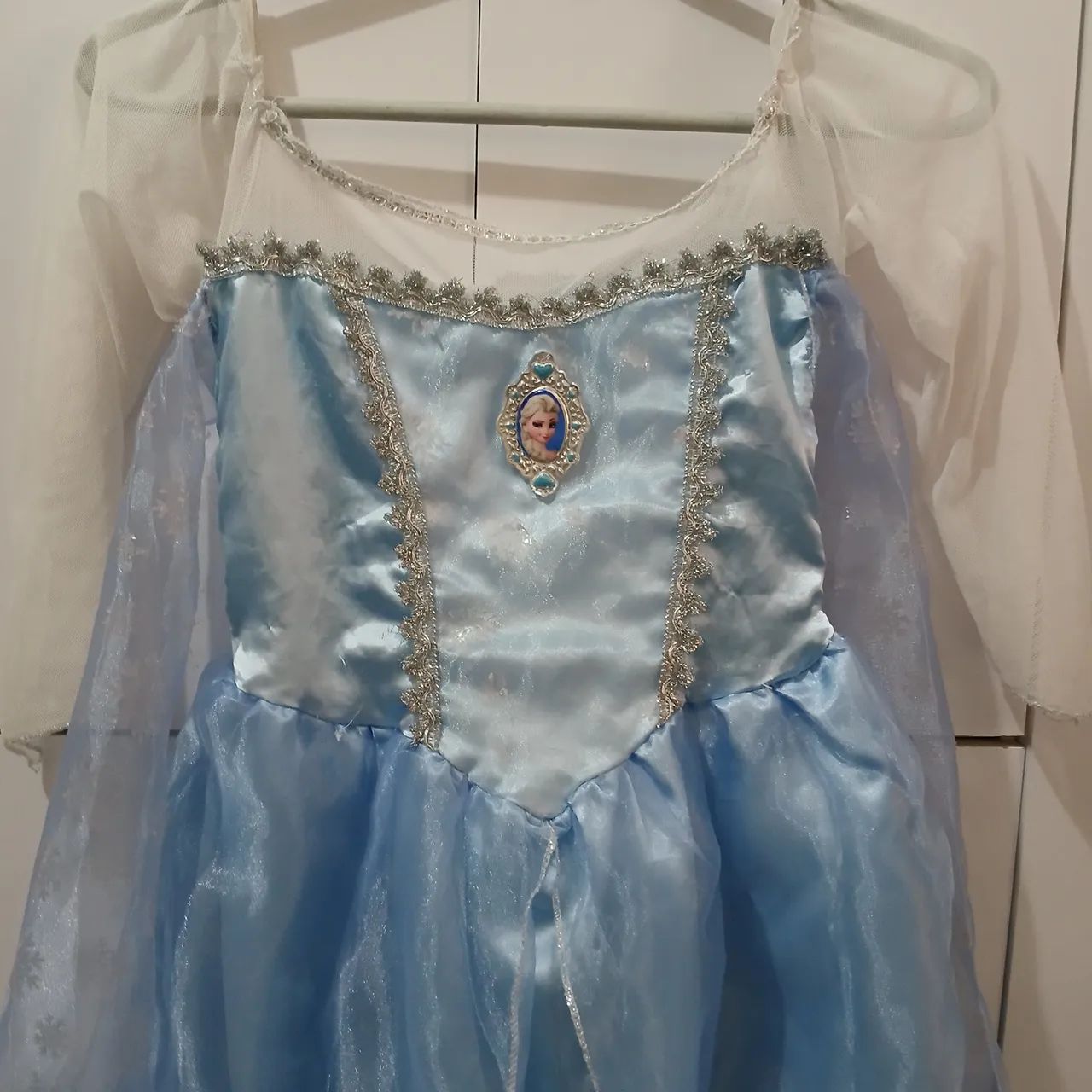 Fantasia Frozen e trança 5/6 - Foto 5