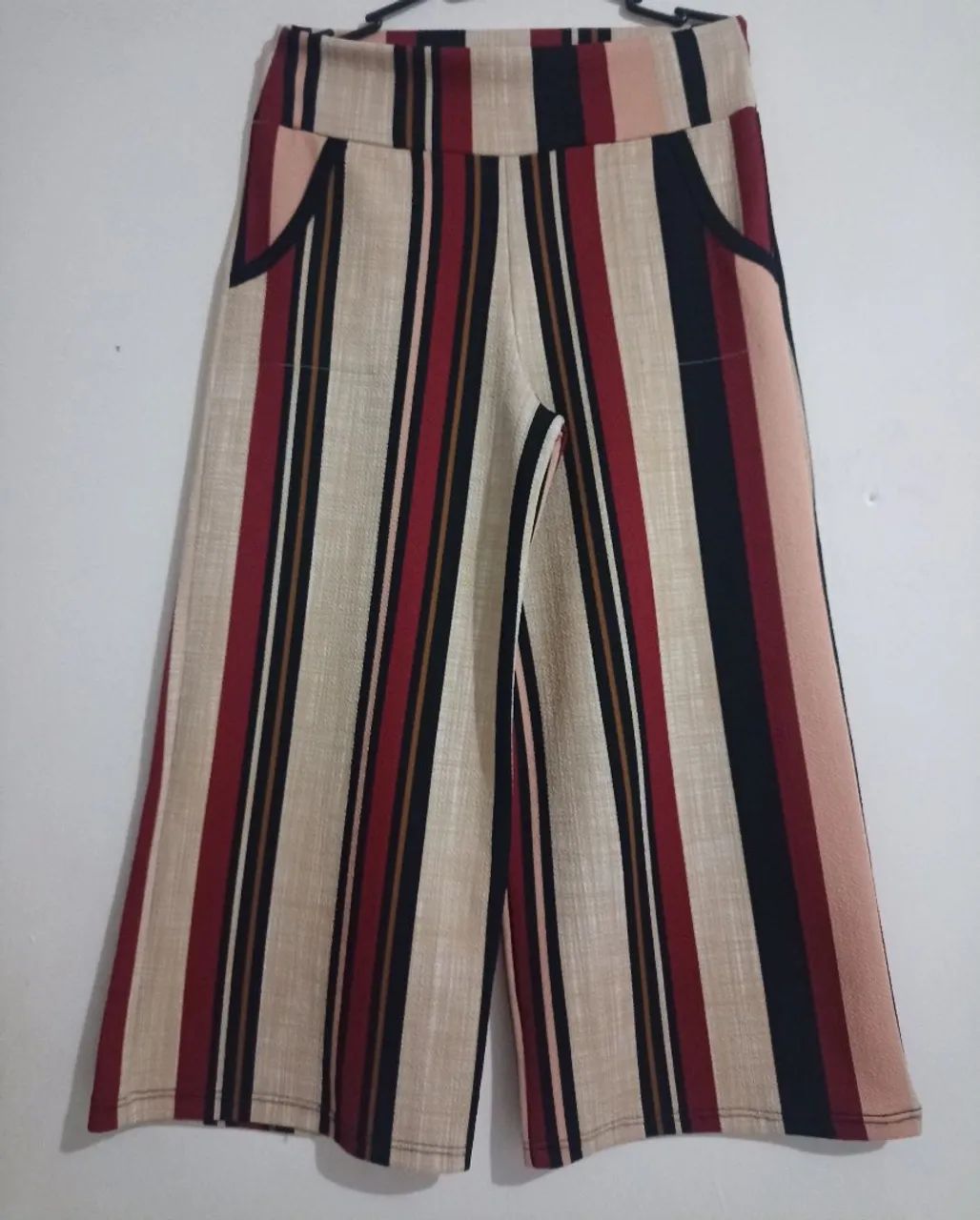 Roupas preço único 25,00 cada