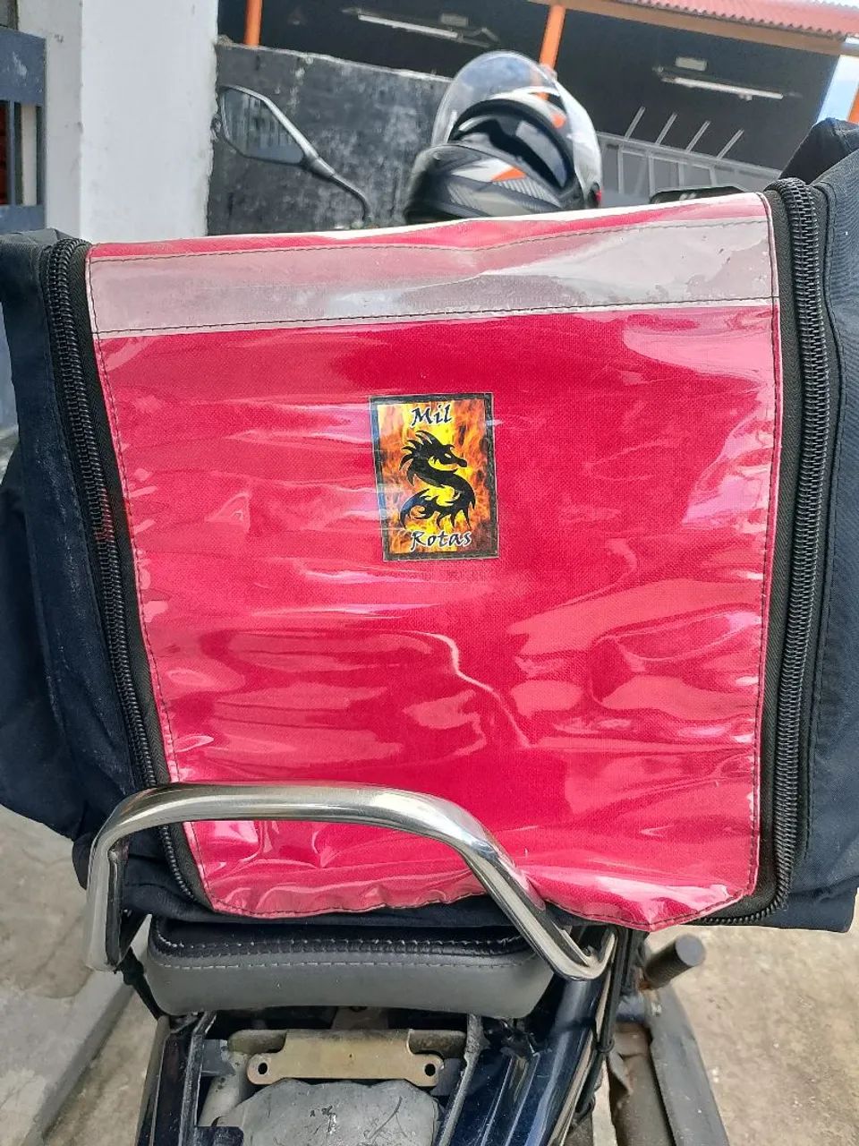 Vendo essa beag nova e bem conservada só tá empoerada - Foto 4