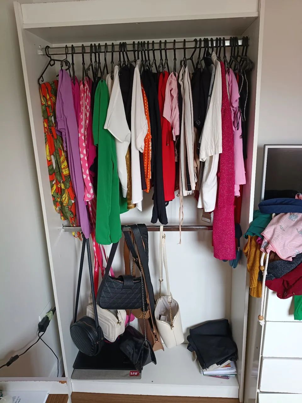 Vendo um roupeiro  - Foto 2
