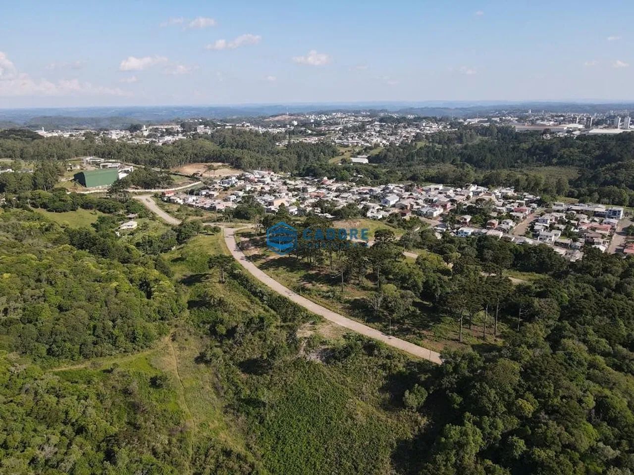 LOTE COM 501,76m² NO MARILAND - Foto 2