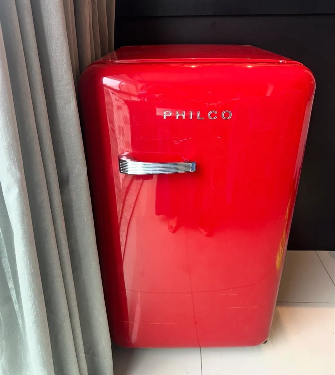Frigobar retrô Philco 