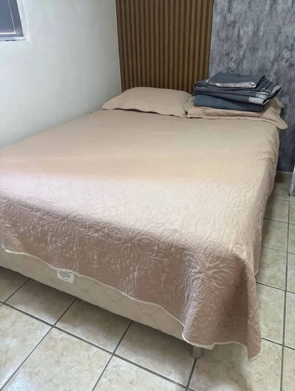 cama casal box